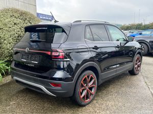Volkswagen T-Cross STYLE AUTOMATIC 1.0 PETROL //HI - Image 4