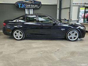 16 BMW 520 SERIES M-SPORT - Image 2