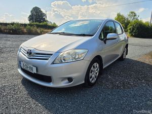 Toyota Auris 1.4 diesel ( NCT and TAX ) - Image 2