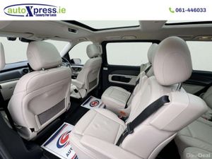Mercedes-Benz V-Class 220D LWB AMG-LINE AVANTGARDE - Image 4