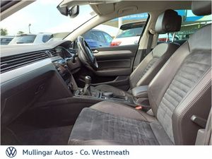 Volkswagen Passat 2.0 TDI 150HP Highline - Image 4