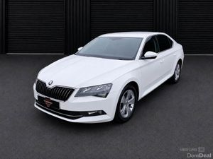 Skoda Superb DIESEL HATCHBACK - Image 3