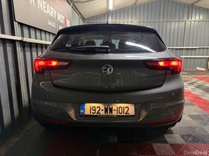 2019 192 Vauxhall Astra Diesel Manual Low KMS - Image 2