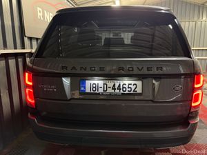 2018  Range Rover 4.4D SDV8 4WD Vogue 5 Seat N1 - Image 2