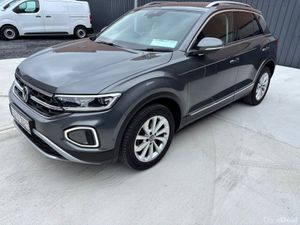 2023 Volkswagen T-Roc STYLE 1.5 TSI 150 HP DSG - Image 3