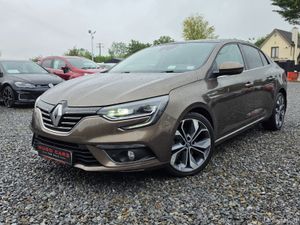 172 Megane 1.6d Signature/High spec/Warranty - Image 3