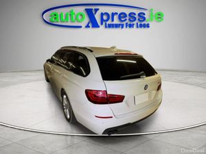 BMW 5-Series M-SPORT 523D TOURING - Image 3