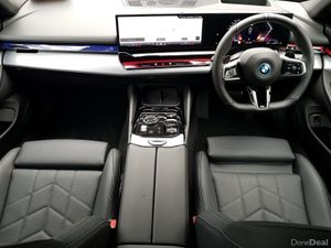 BMW 5-Series 530e M Sport - Image 4