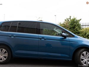 VW Touran 1.4 TSI 2017 - Japanese Import - Image 3