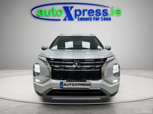 Mitsubishi Outlander 4WD PHEV G, Low mileage, Reve - Image 3