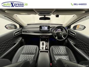 Mitsubishi Outlander 2.4 PHEV 4WD, Low mileage, Ro - Image 2