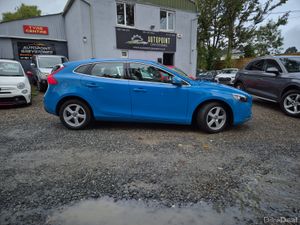 Volvo V40 2.0tdci - Image 4