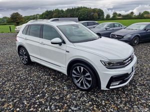 17 Volkswagen Tiguan R Line 2.0 TDi Auto - Image 2