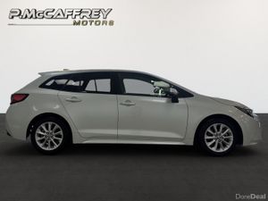2022 Toyota Corolla 1.8 Self Charging Hybrid - Image 4