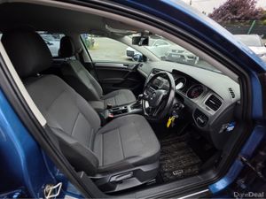 Volkswagen Golf 1.2 TSI COMFORTLINE - ALLOYS  -  R - Image 4