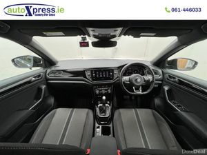 Volkswagen T-Roc High Spec 2.0 TDI Auto Black Styl - Image 2