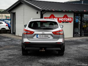 Nissan Qashqai 2017 - Image 2