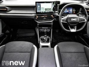 Dacia Duster TCe 130 Extreme - Image 3