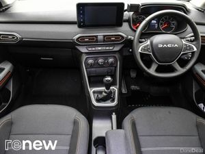 Dacia Sandero Stepway TCe 90 STEPWAY Expression - Image 3