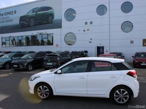Hyundai i20 2016 - Image 2