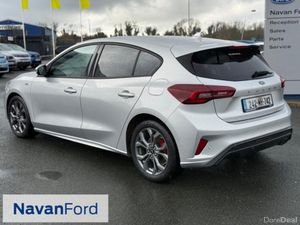 Ford Focus St-Line 1.0T EcoBoost 125Ps **Warranty - Image 2