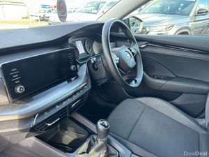 Skoda Octavia OCTAVIA AMB 2.0TDI 115HP - Image 3