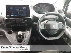 Peugeot Partner PARTNER ACTIVE PLUS1.5 BLUE HD - Image 2