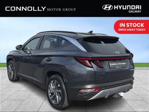 Hyundai Tucson 2WD Executive Plus - Image 4