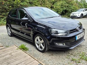 Volkswagen Polo Manual 2014 - Image 2