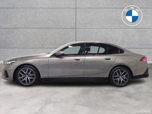 BMW 5-Series 530e M Sport Saloon - Image 4