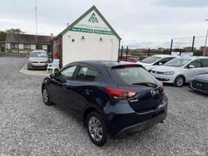 Mazda Demio - Image 3