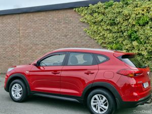 Hyundai Tucson FINANCE AVAILABLE - Image 2