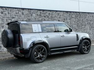 2021 Land Rover Defender 110 X-Dynamic SE P400e N1 - Image 3