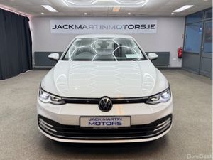 Volkswagen Golf Style 2.0 TDI 1 Owner - Image 2