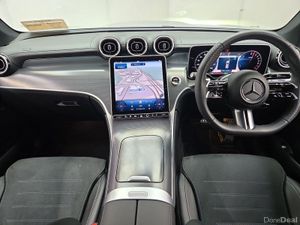Mercedes-Benz GLC 300e URBAN EDITION 4MATIC - Image 4