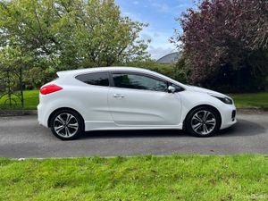 Kia Ceed 2017 DIESEL GT-LINE - Image 2