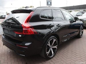 2024 VOLVO XC60 RECHARGE AWD T6 - Image 4