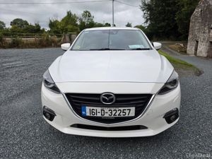 Mazda3  diesel( new NCT and Taxed ) - Image 3