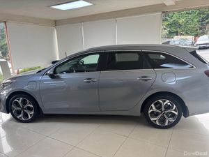 Kia Ceed Wagon PHEV Auto - Image 4