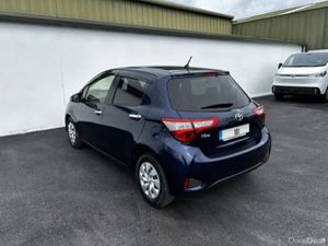 Toyota VITZ - Image 4