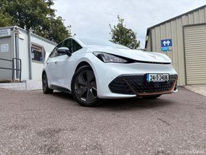 CUPRA BORN 58 kwh 204BHP | LOW KMS | HIGH SPEC - Image 3
