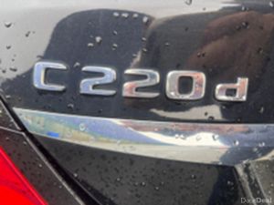 2019 MERCEDES C220 CDi SPORT 4 DR A/T LOW KMS - Image 2