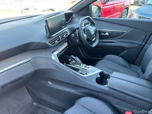 Peugeot 3008 1.5 BlueHDi 130bhp Auto Allure - Image 3