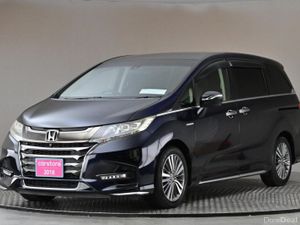 Honda Odyssey 2.0 HYBRID ABSOLUTE **HALF LEATHER** - Image 3