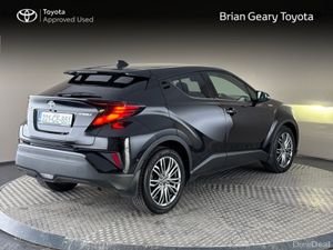Toyota C-HR HYBRID SOL - Image 2