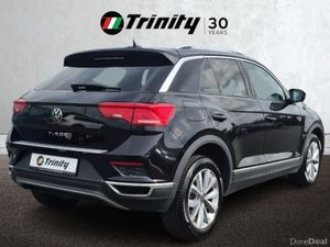 Volkswagen T-Roc ** AUTOMATIC ** LOW MILEAGE ** GR - Image 3