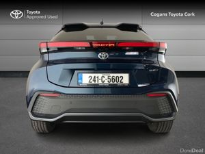 Toyota C-HR Hybrid Sport - Image 4