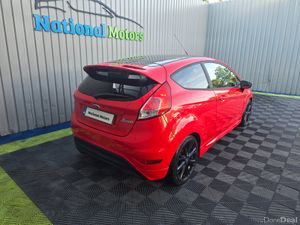 2014 Ford Fiesta ZETEC-S 1.0 PETROL - Image 3