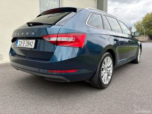 Skoda Superb 2022 D DSG FULL SERVICE HISTORY ! - Image 3