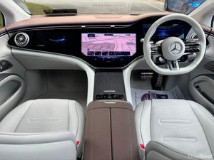 Mercedes-Benz EQS AMG 53 4MATIC+ SUNROOF HUGE SPEC - Image 2